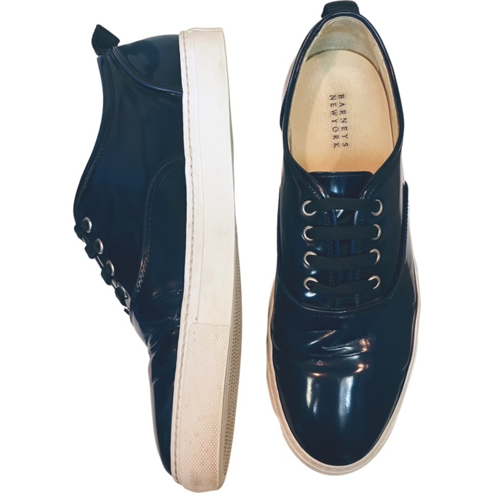 BARNEYS NEW YORK Mens Low Top Sneakers Blue Patent Leather SIZE 9M ITALY 4595